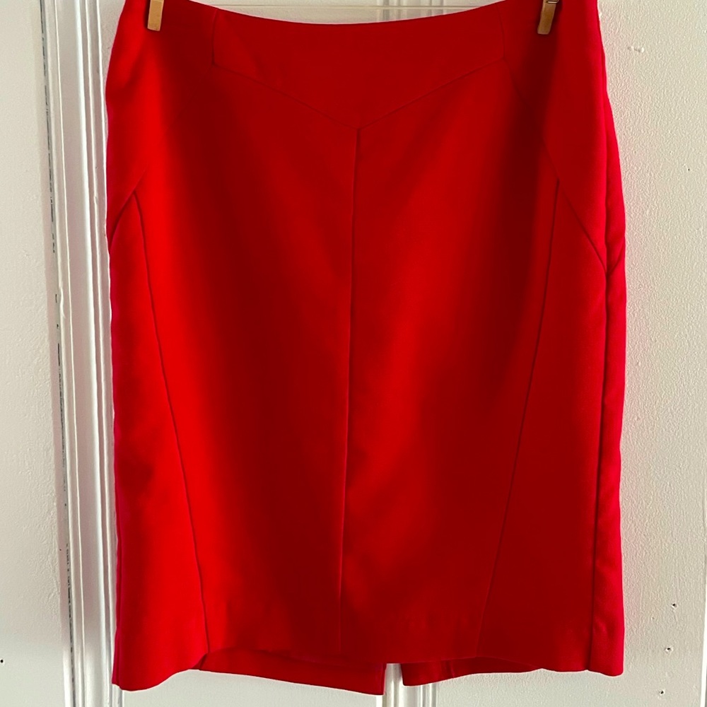 Red Pencil Skirt SZ 8, Worthington